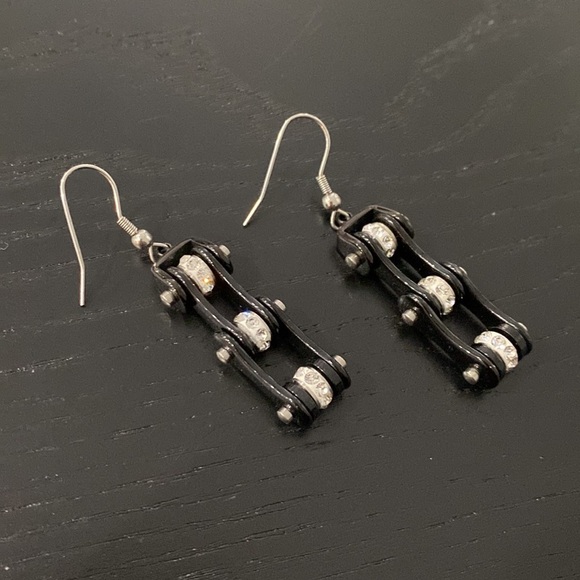 Black and Silver Bike Chain Earrings - Picture 3 of 5